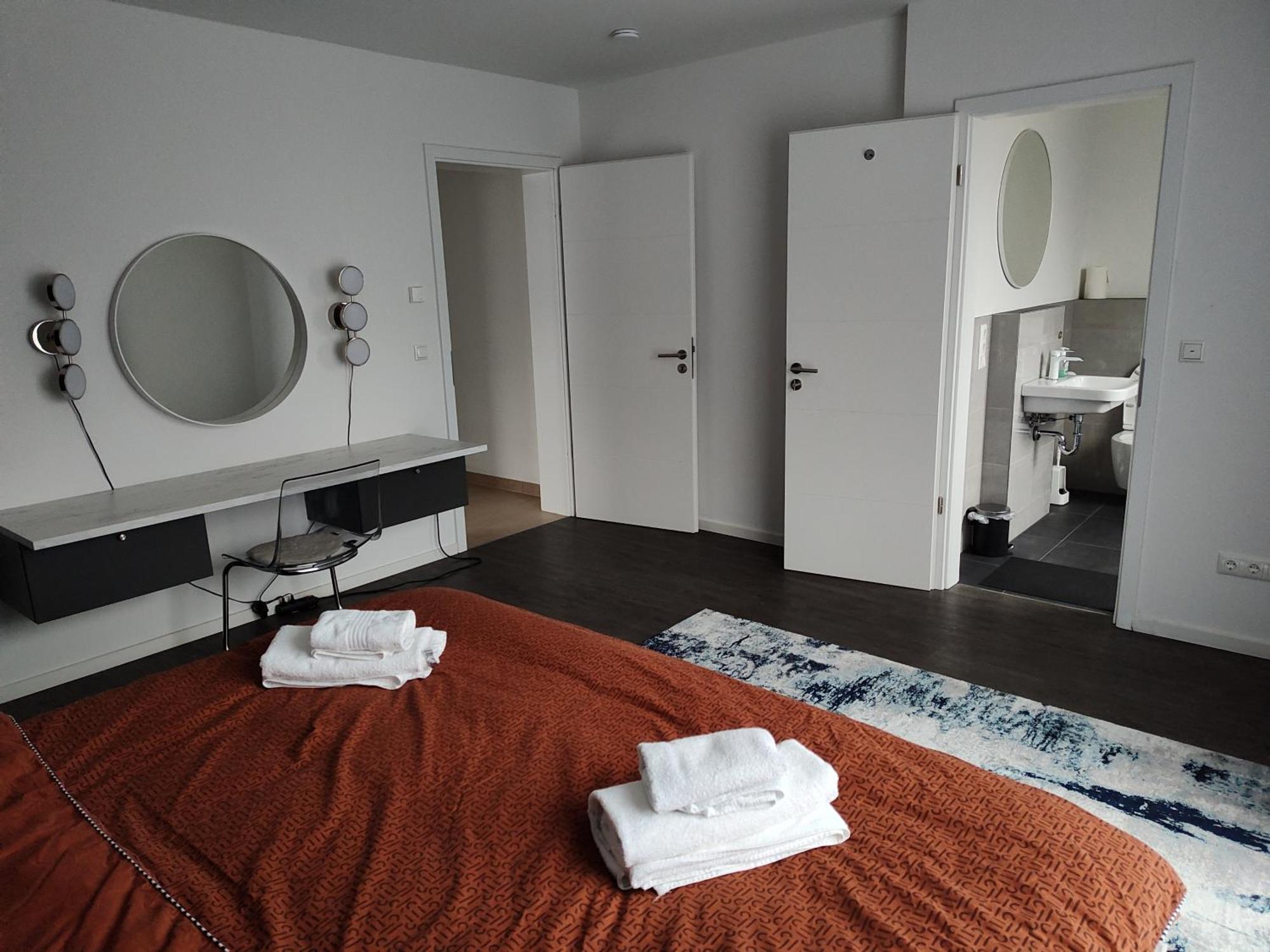 Hotel Valley Of Business Frankfurt-Airport - Grey Label Penthouse Hofheim am Taunus Exterior photo